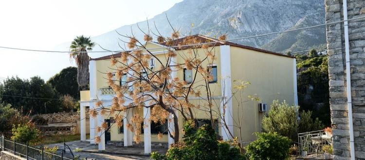 شقة Peskesi Ikaria Ágios Kírykos المظهر الخارجي الصورة